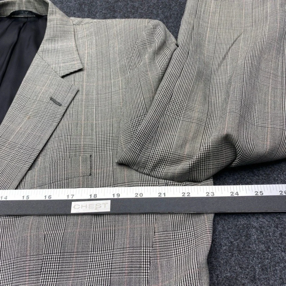 Christian Dior Mens 46R Olive Green Herringbone Blazer Sport Coat Jacket